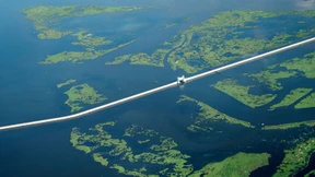 Wer nicht gerade geboren wird, stirbt