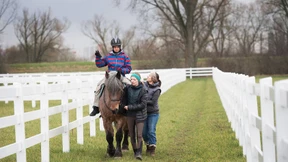 Reittherapie in der Einflugschneise