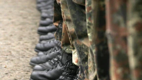 Haftbefehl gegen Soldaten und zwei Familienangehörige