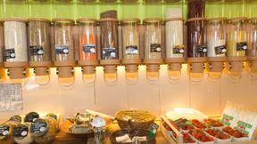 Wie lokale Läden gegen Plastikmüll vorgehen