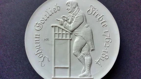 Zweite Gedanken zur allerersten Einsicht