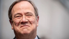 Laschet fordert Entscheidung noch heute Abend