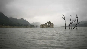 Dürre legt Kirche aus dem 16. Jahrhundert frei