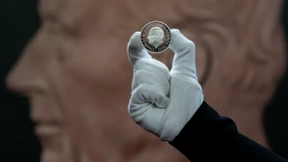 Charles III. auf Münzen verewigt