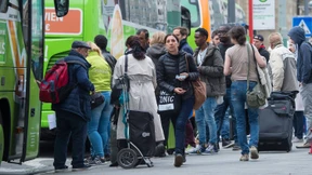 Warten bis der Bus kommt