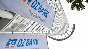 DZ Bank setzt auf Bankerinnen
