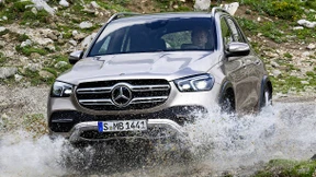 Millionär auf großem Fuß