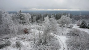 Wetterdienst warnt vor glatten Straßen