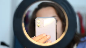 Influencer verleiten Kinder zum Geldausgeben