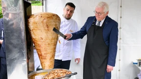 60 Kilo Dönerfleisch im Gepäck