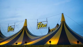 Artist bei Sturz aus „Todesrad“ leicht verletzt