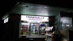 Und jetzt noch schnell zur Trinkhalle
