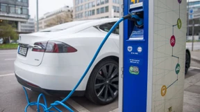 Warum mag die Börse Teslas Elektroautos?