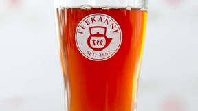 Teekanne darf nicht mit Himbeeren und Vanille werben