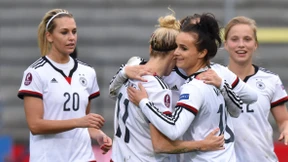 Fußballfrauen weiter ohne Gegentor