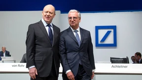 Deutsche Bank bittet frühere Topmanager zur Kasse