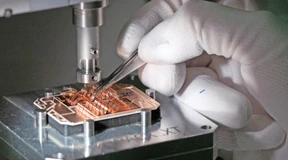 Lohnen sich Aktien von Infineon und Adyen?