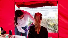 Sind die Massenimpfungen zu schaffen?