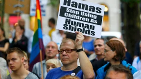 Israels Botschafter auf Gegendemonstration 