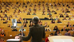 So viel mehr Geld im Monat bringt ein Uni-Abschluss