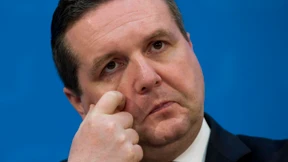 Ein Mann macht sich weg