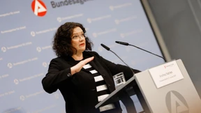 Nahles: Zahl der Schulabbrecher muss reduziert werden
