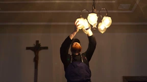 Vom Kampfanzug in die Kutte