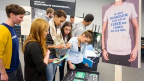 „Jeder hat irgendeine Hautfarbe“