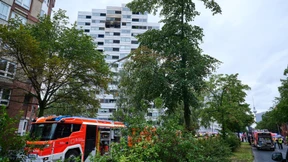 Nach tödlichem Sprung aus Hochhaus: Verdacht der Brandstiftung