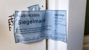 Zwei Stunden Schmerz und Qualen