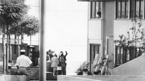 Für revolutionäre Gewalt, gegen Rassismus