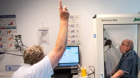 Schafft das Virus ein Heer von chronisch Kranken?