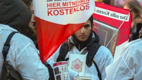 Islamisten werben Flüchtlinge 