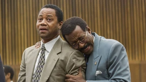 Er wäscht seine Hände in Unschuld