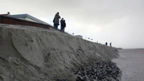 Viele Fernstrecken im Bahnverkehr bis Montag gesperrt