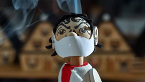 Christian Drosten gibt’s jetzt als Räuchermännchen