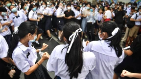 Kurz müssen die Haare sein