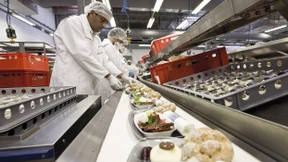 Lufthansa-Catering-Tochter plant weiteren Stellenabbau