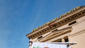 Häuser, die nur für die Jungen offen sind