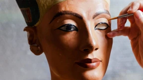 Die Nofretete als Geschenk?