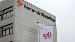 Kommission lobt Promotionsrecht an Hochschulen