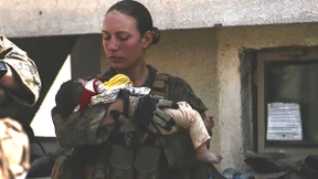 Durch Foto bekannt gewordene US-Soldatin unter Anschlagsopfern