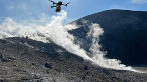 Was eine Minidrohne aus vulkanischen Gasen liest