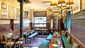 „Zu den drei Steubern“ öffnet wieder seine Türen