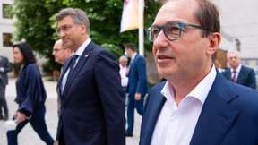 Dobrindt schlägt Impfstationen für Einreisende vor