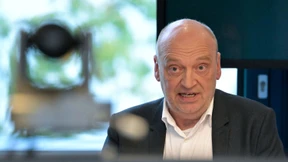 Wahl mit schriller Begleitmusik