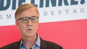 Linke und AfD kritisieren Koalitionsvertrag