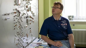 Hauptsache, einer baut