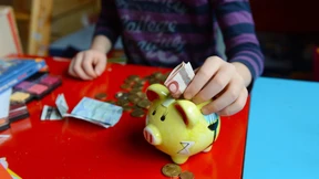 Ärger mit der Kinderspardose