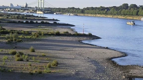 Der Rhein wird zum Engpass